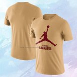 Camiseta Manga Corta Cleveland Cavaliers Essential Jumpman Marron