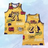 Camiseta Los Angeles Lakers Kobe Bryant NO 24 Slap Sticker Mitchell & Ness 1996-97 Amarillo